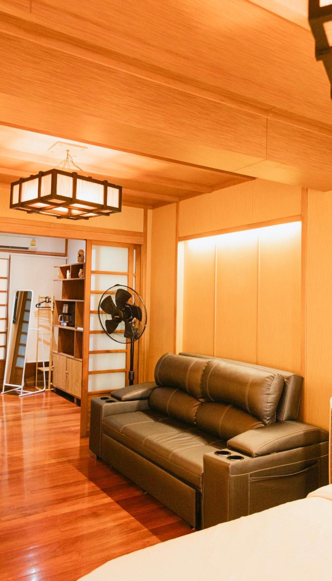 New York Loft & Japanese Magic By V4Skin Bangkok Buitenkant foto